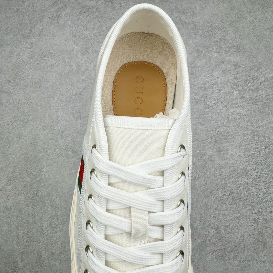 0722 New design golf shoes