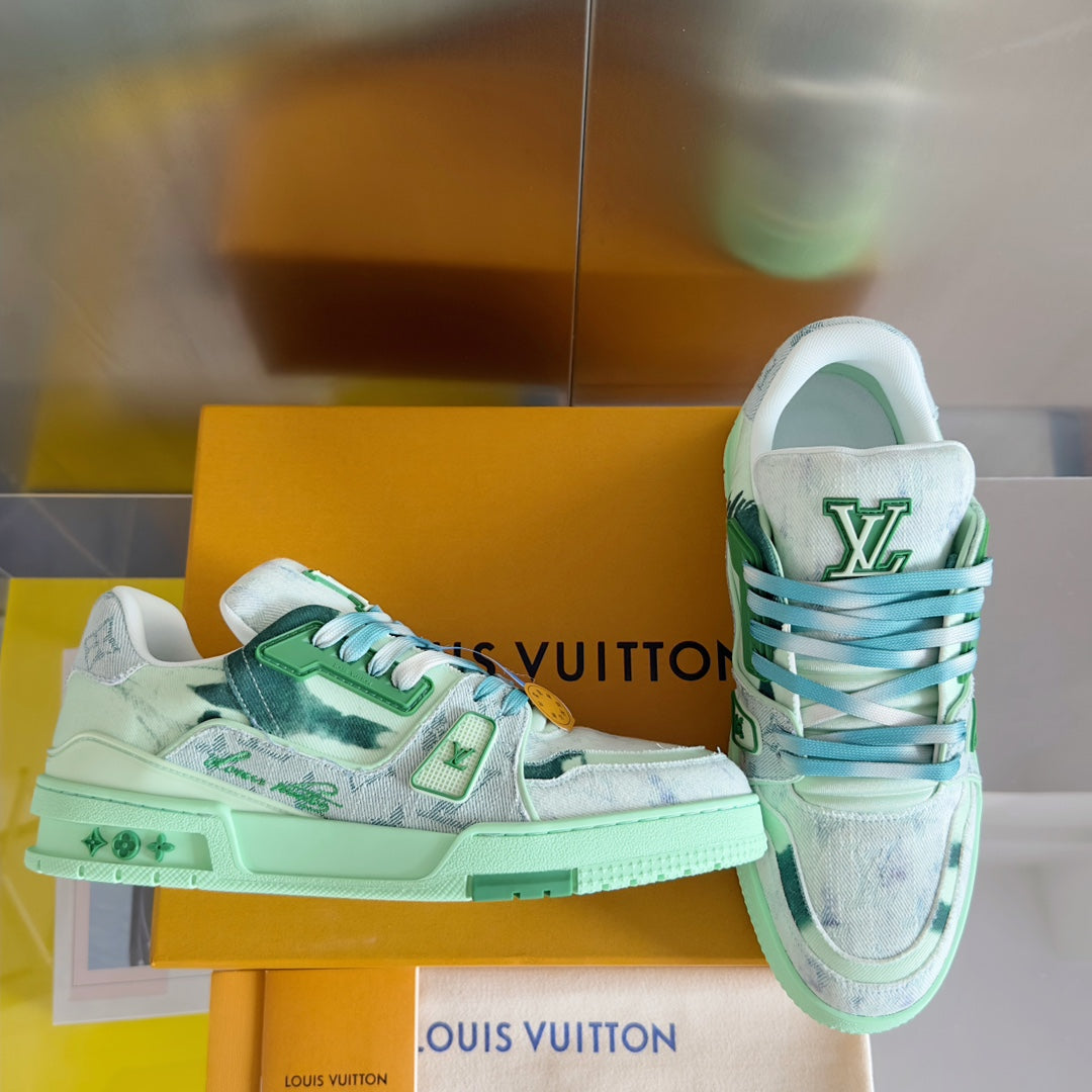 1105 New high quality golf shoes