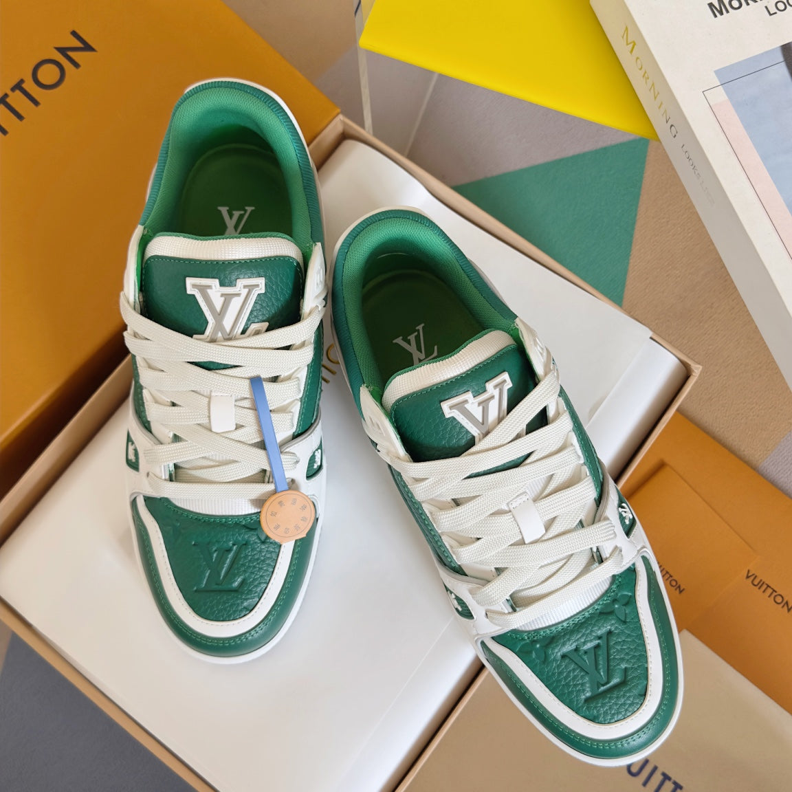 250318 New high quality new color golf shoes