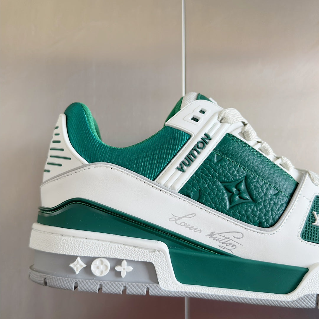 250318 New high quality new color golf shoes