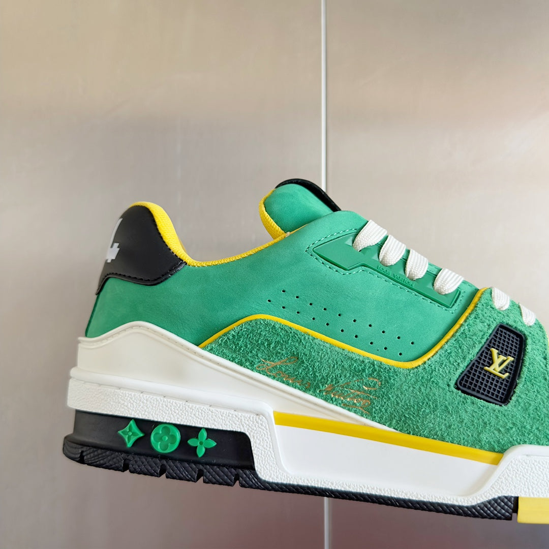 250318 New high quality new color golf shoes