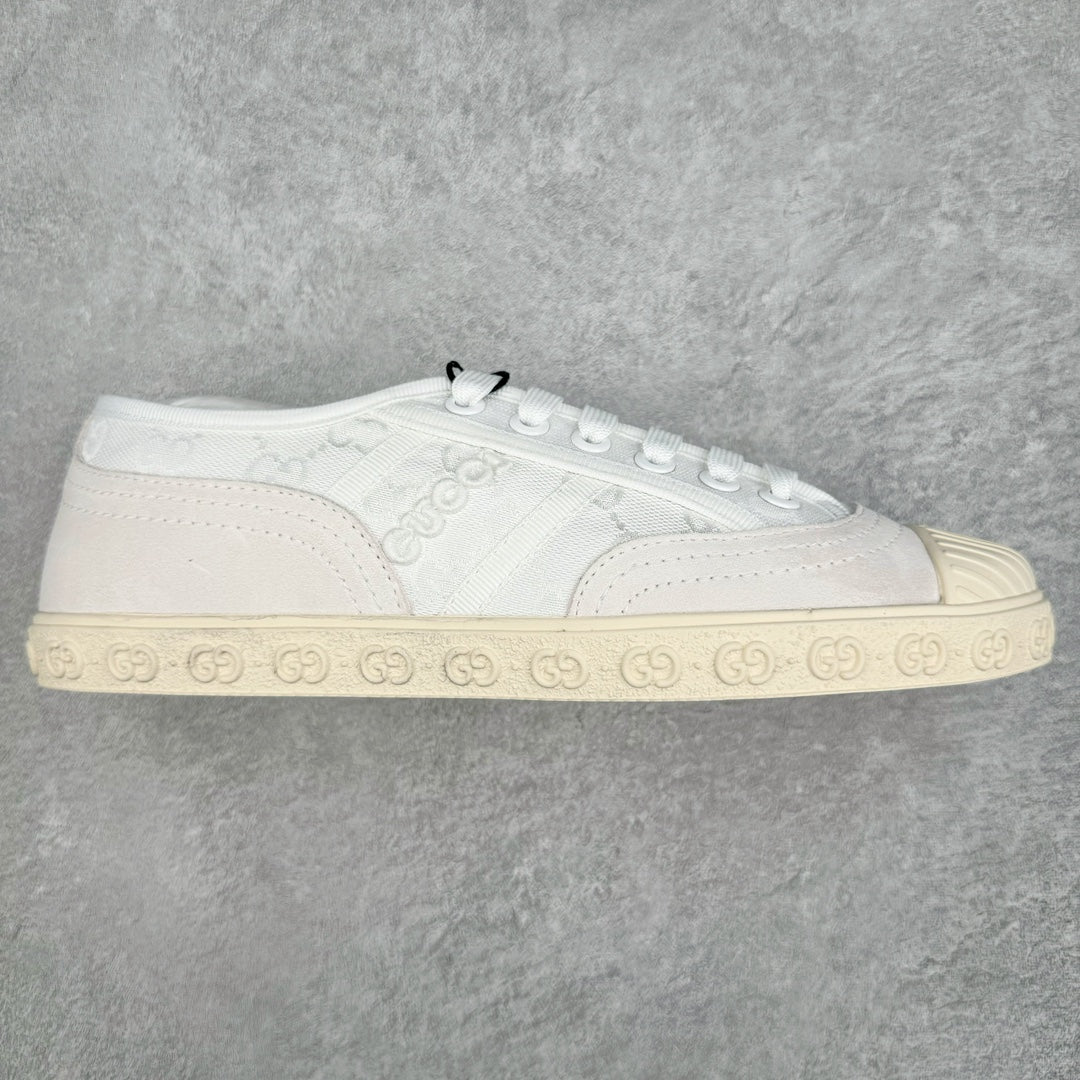 0722 New design golf shoes