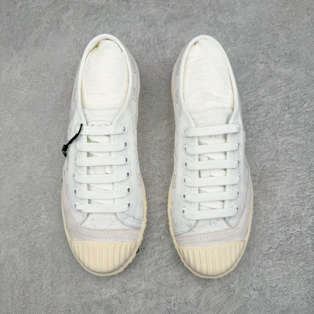0722 New design golf shoes