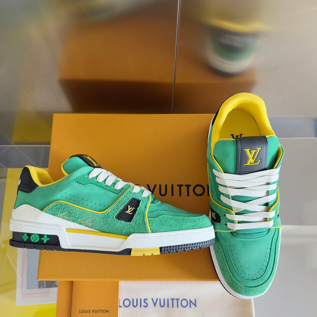 250318 New high quality new color golf shoes