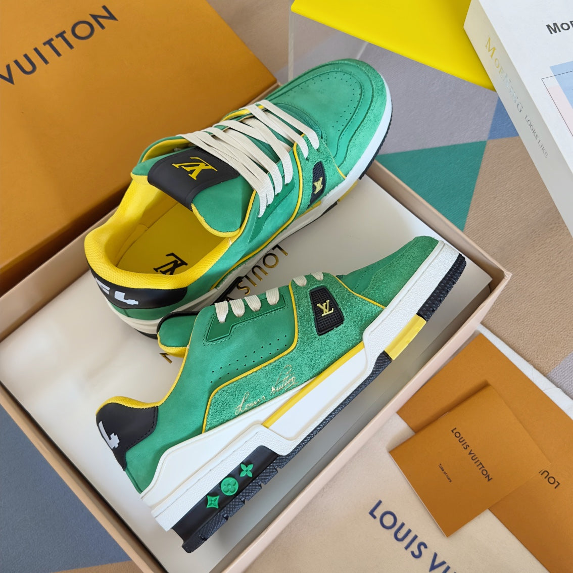 250318 New high quality new color golf shoes