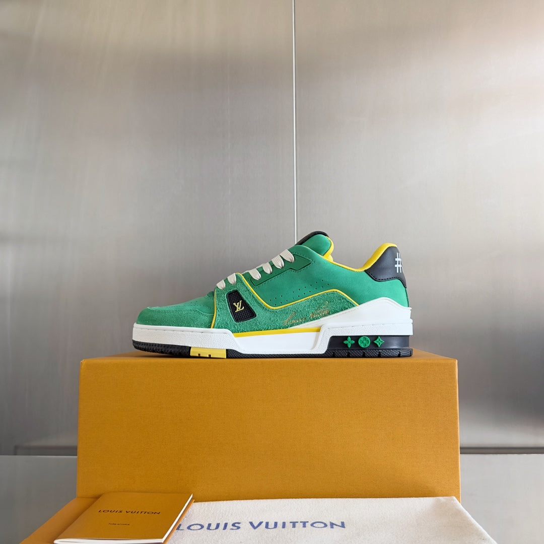 250318 New high quality new color golf shoes