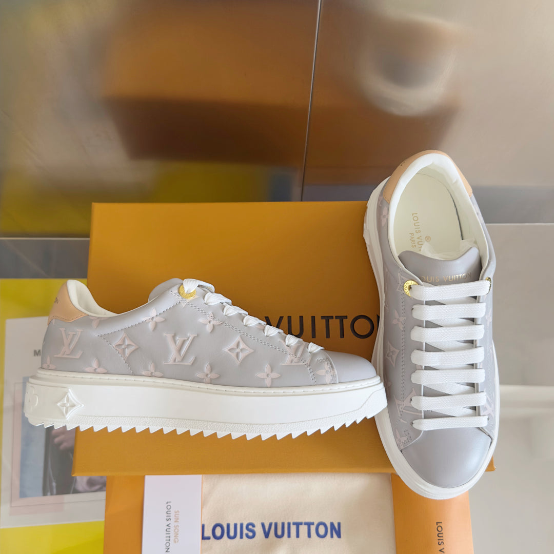 250318 New high quality new color board shoes
