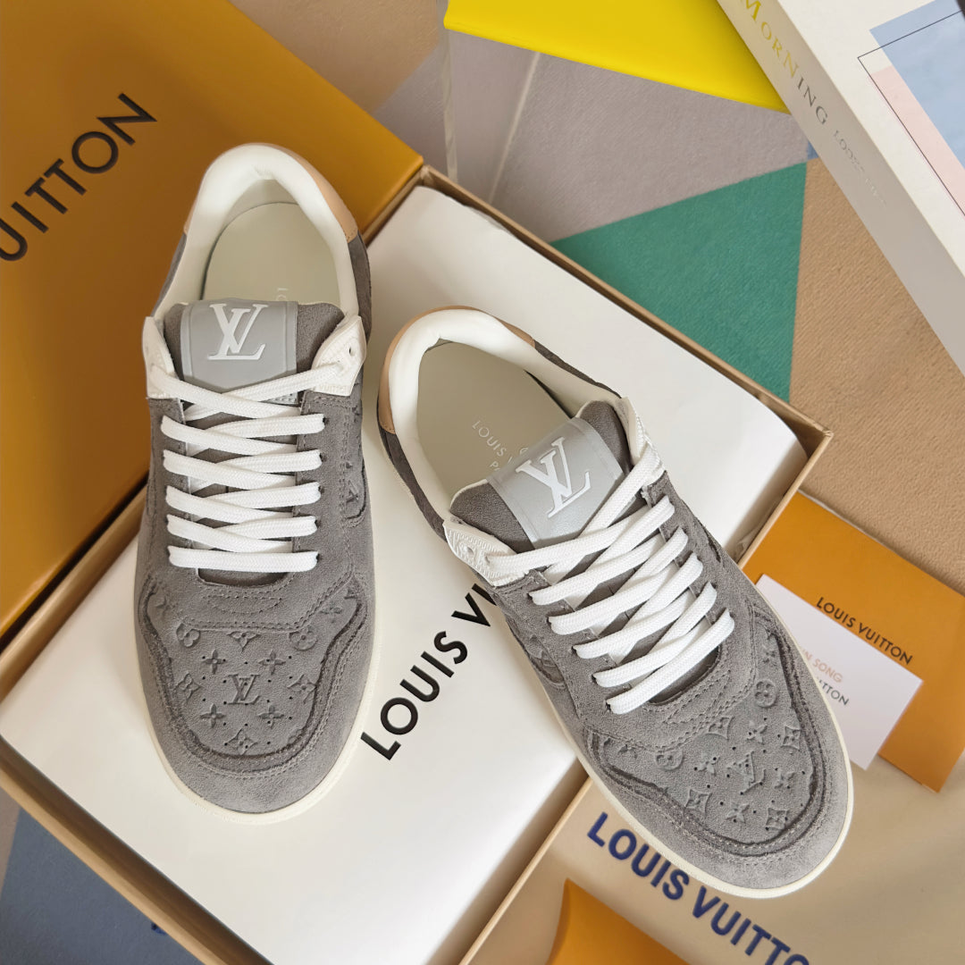 250318 New high quality new color board shoes