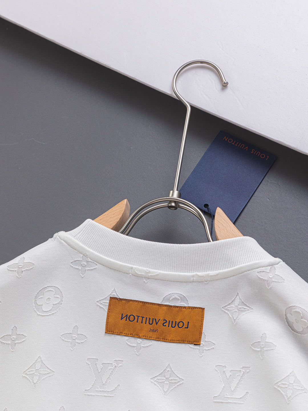 250325 New high quality covered with cut-and-burn monogram T-shirts