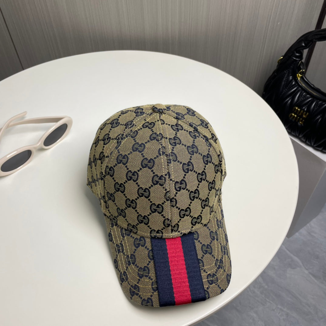 250527 New simple and classic baseball cap